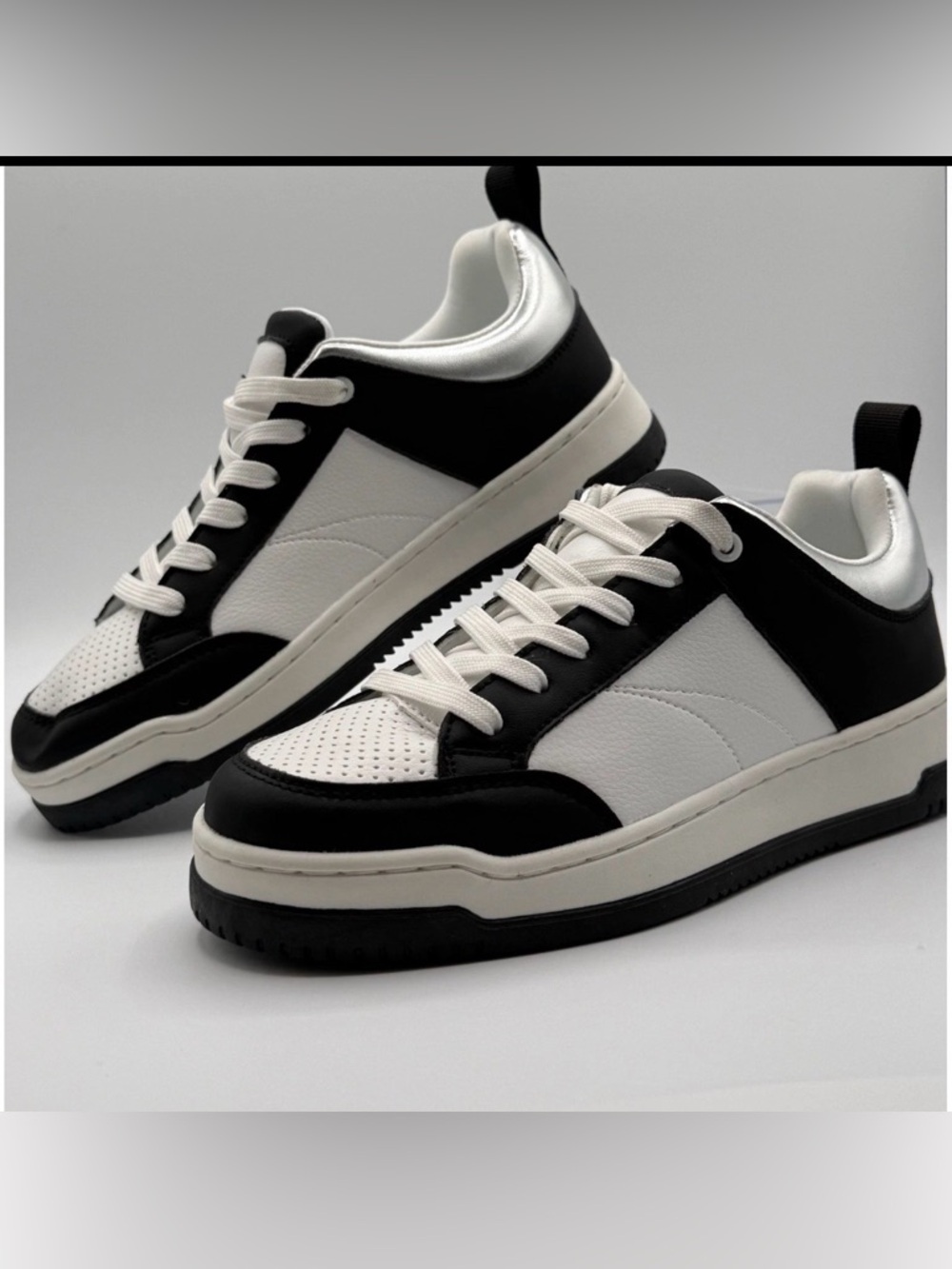STEVE MADDEN Renegade Leather Sneakers 7 Black/White/Silver EUC